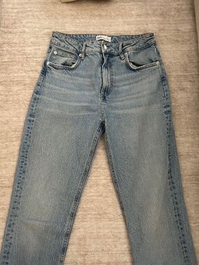 Zara jeans